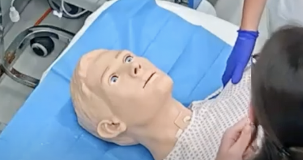 Il programma Rai "𝗖𝗼𝗱𝗶𝗰𝗲: 𝗹𝗮 𝘃𝗶𝘁𝗮 𝗲̀ 𝗱𝗶𝗴𝗶𝘁𝗮𝗹𝗲" racconta HAL